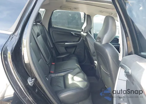 2015 Volvo Xc60 T5 Premier Plus z USA, uszkodzony, nr VIN YV440MDC9F2593476